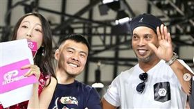 規避罰款？小羅納度帳戶竟剩214元
足球,巴西,小羅納度,罰款,破產
翻攝自小羅納度IG