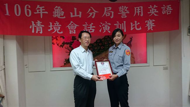 工作超負荷！女警受不了怒嗆所長