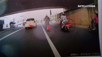 一張「看不懂的罰單」　真相讓他崩潰