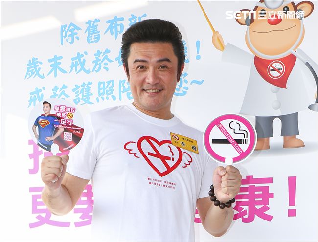 「與運將談菸害、破迷思」記者會李㼈。（記者林士傑/攝影）