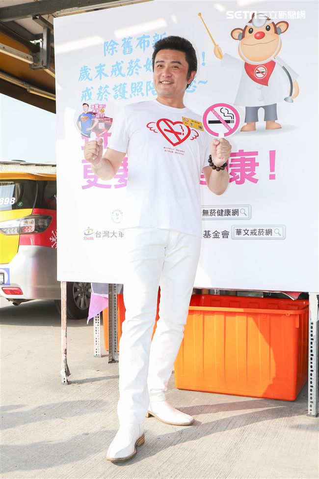 「與運將談菸害、破迷思」記者會李㼈。（記者林士傑/攝影）