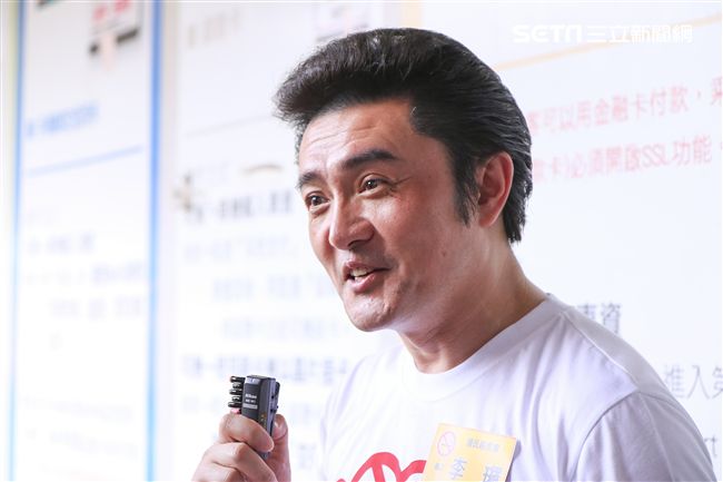 「與運將談菸害、破迷思」陳淑麗、李㼈、宋蘋恩。（記者林士傑/攝影）