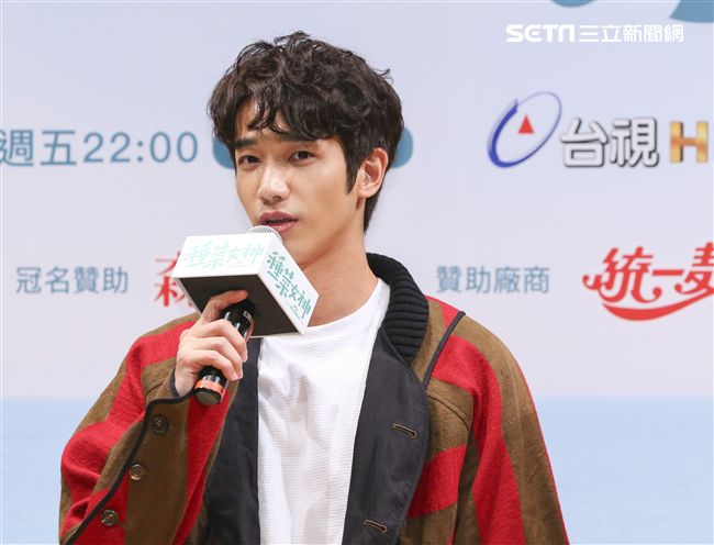 「種菜女神」首映發布會男主角劉以豪。（記者林士傑/攝影）