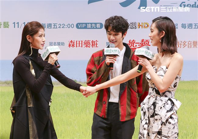 「種菜女神」首映發布會男女主角劉以豪、陳庭妮、李千娜。（記者林士傑/攝影）