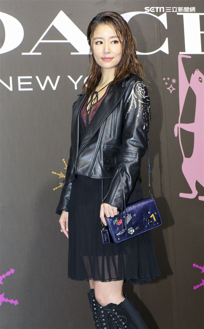 林心如COACH HOLIDAY系列限定概念店開幕。（記者林士傑/攝影）