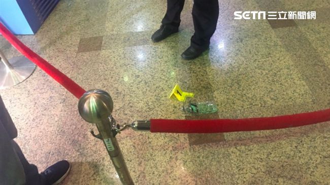帶汽油瓶衝電視台　他縱火不成遭起訴