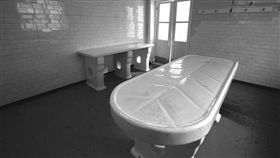 殮房,太平間,洗屍（圖／攝影者Skin - ubx, Flickr CC License）https://goo.gl/MiWx6r