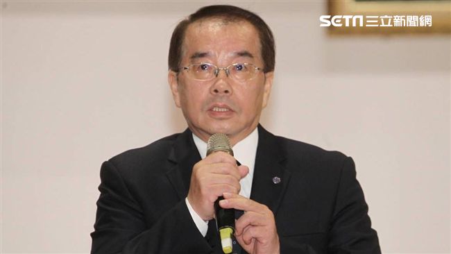 卸局長身份！鹿潔身「台鐵人」堅退休