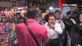 新北官員不中立　電話動員捧侯友宜場