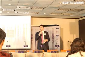 ▲人權基金會首席策略長阿雷克斯‧格拉德斯坦表示，台灣是長期致力於實現民主的國家，並且為了突破困境一直努力不懈。（圖／記者林仕祥）