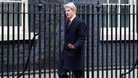 英國交通部長喬．強生（Jo Johnson）（圖／翻攝自推特）