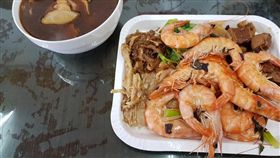 佛心店家,吃到飽,鮮蝦,痛風餐,／翻攝自報爆廢公社二館