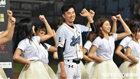 黃子鵬獲選單場最有價值球員。（圖／記者王怡翔攝影）