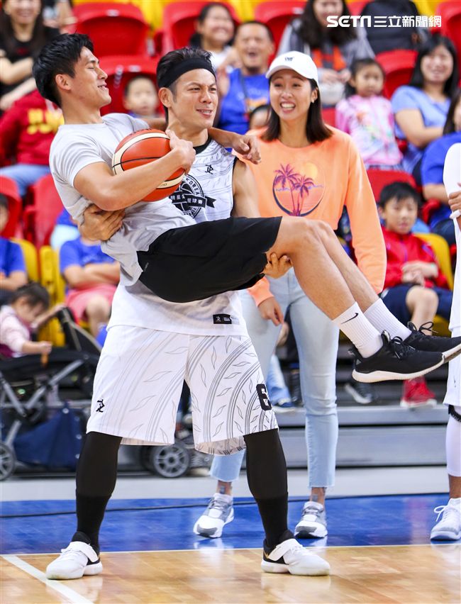 台韓明星公益籃球賽台灣明星隊陳志強。（記者林士傑/攝影）