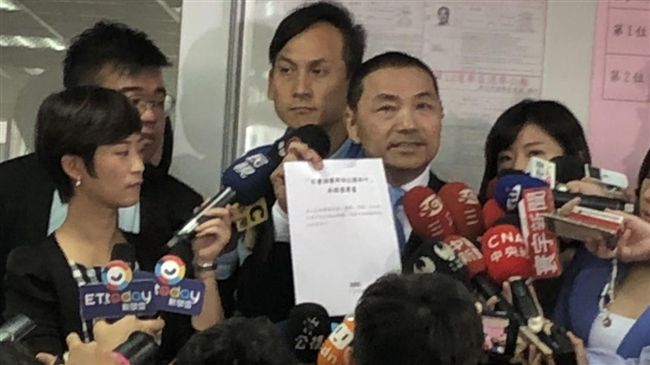 侯副酸蘇看稿　自豪市政嫻熟不用看！