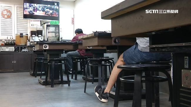 座椅經濟學！臭臭鍋「矮椅」有學問