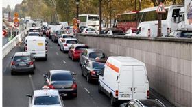 對抗空汙　大巴黎都會區將禁老舊柴油車上路