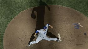 ▲柳賢振續穿藍色球衣。（資料照／美聯社／達志影像）