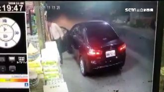 忘拉手煞車！天兵駕駛害小老婆溜走啦