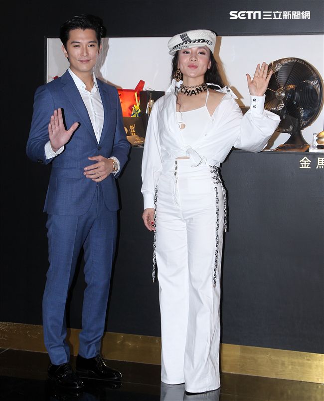 邱澤、曾美慧孜出席金馬55入圍沙龍展暨貴賓禮品。（記者邱榮吉/攝影）