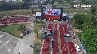 韓國瑜岡山造勢喊十萬人　挨酸說大話