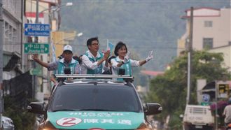 韓政見抄市府　陳其邁：抄襲比亂扯好