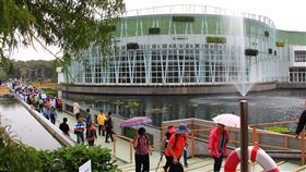 台中花博開幕一週　累積逾32萬人次參觀台中世界花卉博覽會3日開幕，設有后里森林馬場、外埔與豐原葫蘆墩公園三大園區，花博進入第7天，台中市政府統計已累積32萬3380人次參觀。中央社記者蘇木春攝　107年11月9日