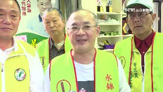 兩家爭里長32年！今年換他代母出征