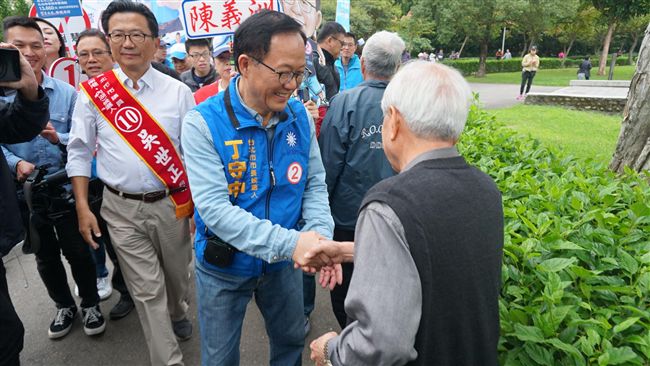 敬老金爭議　丁守中嗆柯媽「太現實」