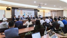 台灣服務型機器人躋身國際市場　專訪資策會服創所何偉光