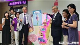 國民健康署攜手早產兒基金會推出國內首版e化「早產兒居家照顧手冊」。（圖／記者楊晴雯攝）