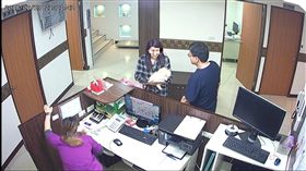 展望動物醫院,愛犬,詐欺,萬華/翻攝畫面