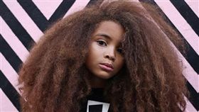 爆炸頭,英國,男孩,辮子頭（圖／翻攝自faroukjames IG）