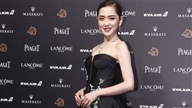 第55屆金馬獎星光大道17日晚間，主持人楊千霈。（圖／記者邱榮吉、林士傑攝影）