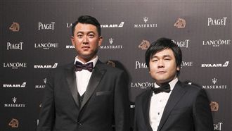 王建民紅毯處女秀　雙頰腫成汪建民