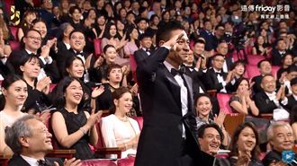 巨星氣度！天王劉德華上台先自我介紹