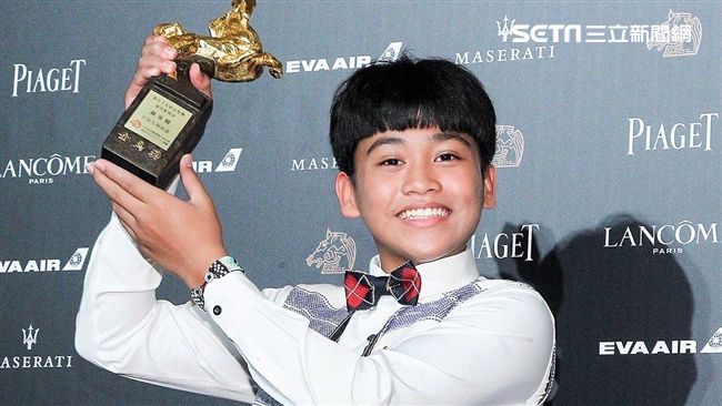 鍾家駿獲金馬最佳新人　阿嬤殺豬慶祝