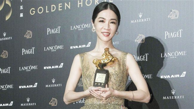 謝盈萱成新科影后！不帶走獎座改放這