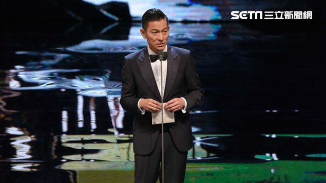 劉德華自認帶財！求導演揪謝金燕拍片