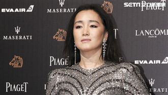 鞏俐「臨陣脫逃」…網讚：她腦袋精明