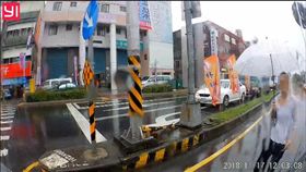 宜蘭,三寶,違停,客運,BMW,國道公路客運遊覽車聯誼會（圖／翻攝國道公路客運遊覽車聯誼會）