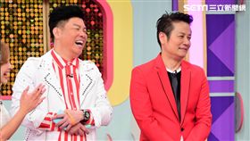 徐乃麟開玩笑說：「未來曾國城要去賣麵，我要去賣身」。（圖／華視提供）