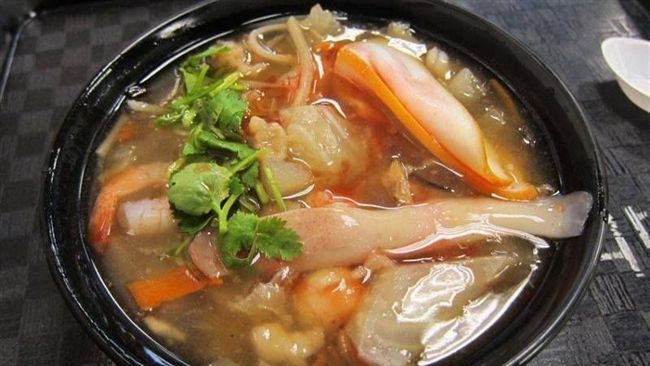 阿桑市場狂試吃還罵：歹呷！她傻眼了
