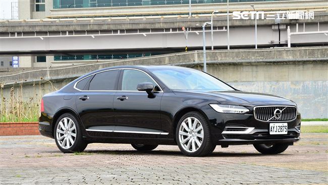 豪華房車逆襲　Volvo S90
