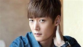 崔振赫（圖／微博）