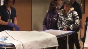 男童餓死,告別式