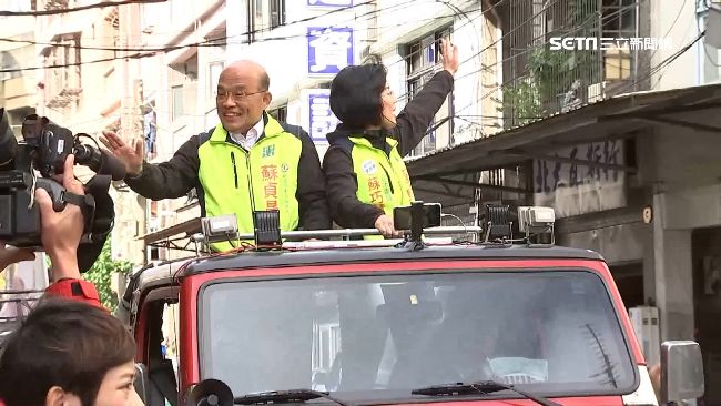 閃過蘇「交叉詰問」對決　侯回應說…