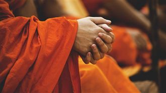 疫情衝擊宗教界　比丘尼誦經減辦紓困