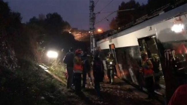 西班牙通勤列車出軌　已知1死44傷