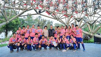 女壘金牌國手訪台中花博　讚嘆連連！